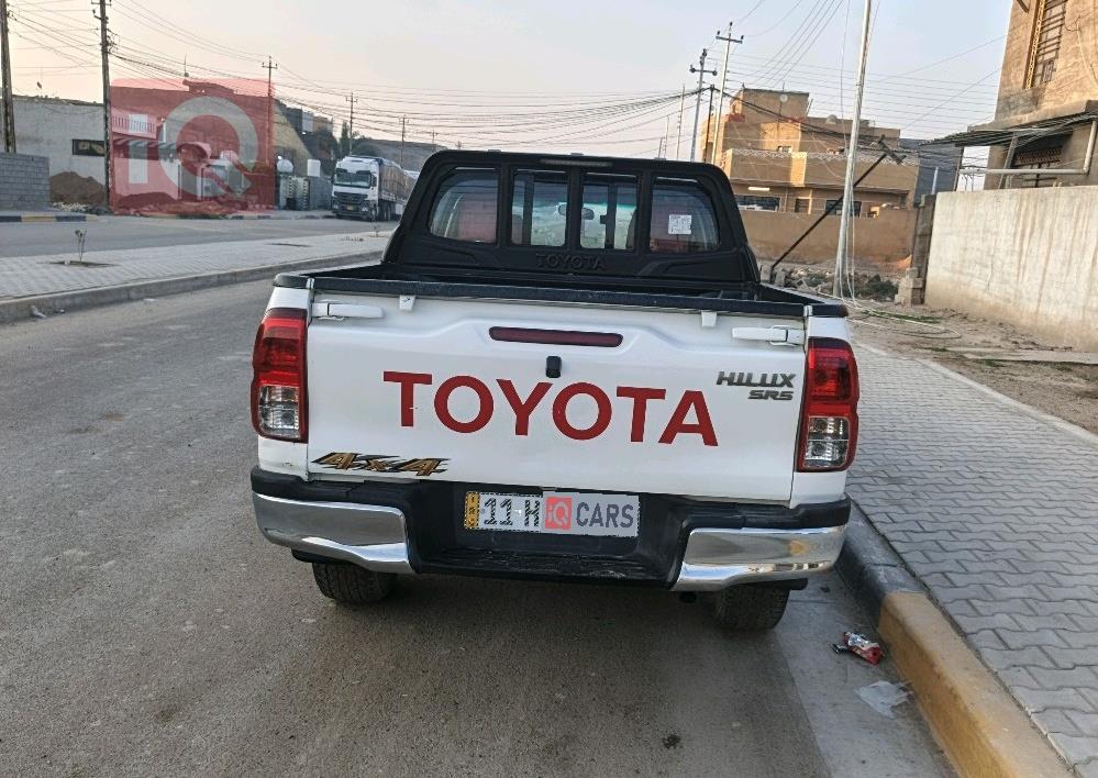 تويوتا هايلوكس